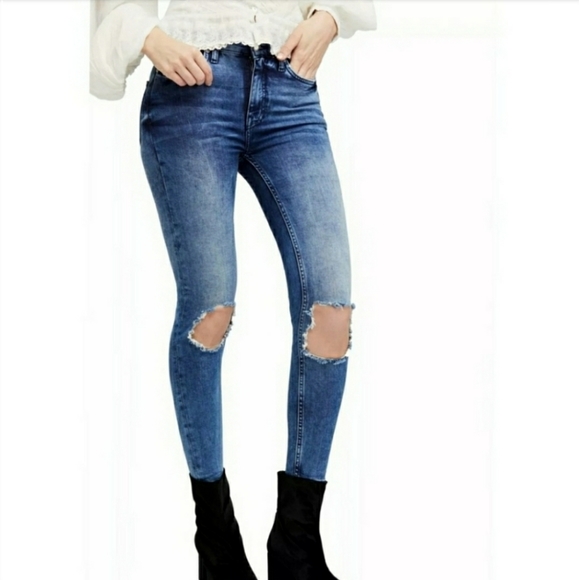 NWT Free People Busted Knee Skinny Jean's - Picture 8 of 10